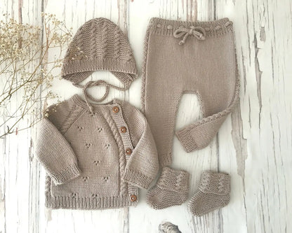 4pcs Luxury Hand-Knitted Baby Organic Clothing Set