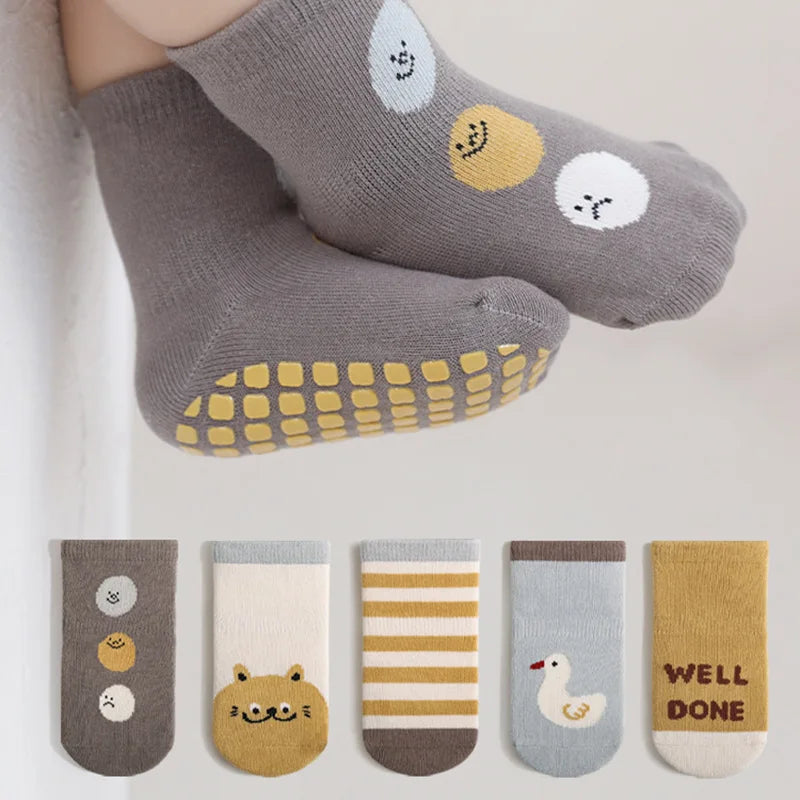 3pcs Warm Anti-Slip Baby Bear Animal Socks